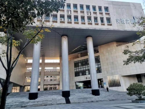 知云时代教育集团与湖北工业大学成人教育学院 校企合作新范式下的继续教育发展